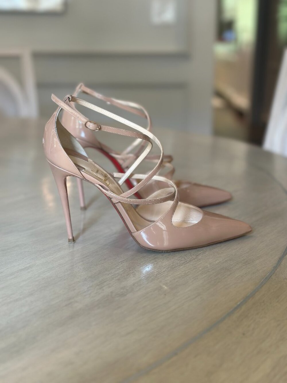 Christian Louboutin strappy neutral heels Size 38.5 patent leather EXCELLENT